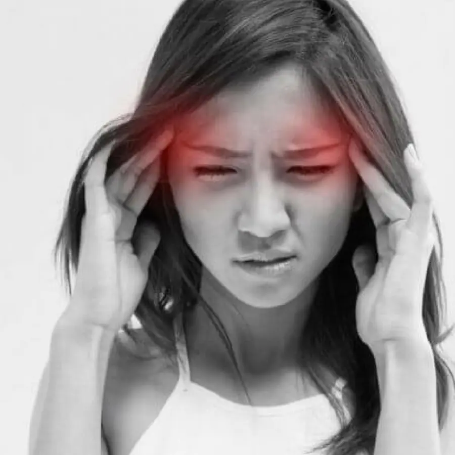 Mal di testa: otto rimedi naturali da utilizzare per curarlo