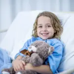 Il bambino in ospedale: come reagisce, come aiutarlo?